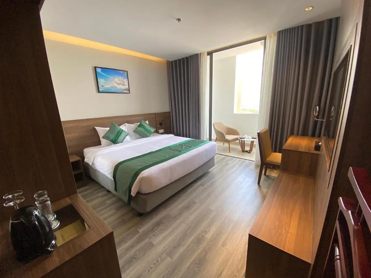 Hotel The Sailing Bay Nha Trang