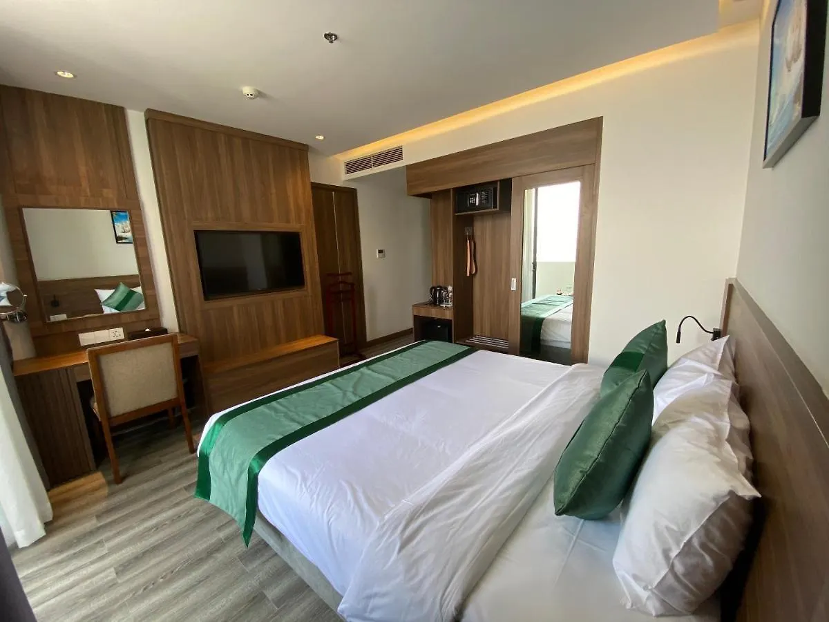 ****  Hotel The Sailing Bay Nha Trang Vietnam